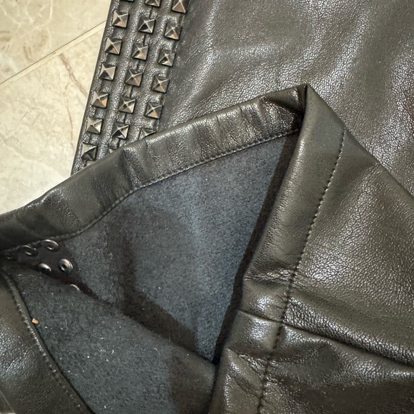 Alice & Olivia New NWT current style $795 100% leather metal studs pants size 4 - Picture 7 of 13